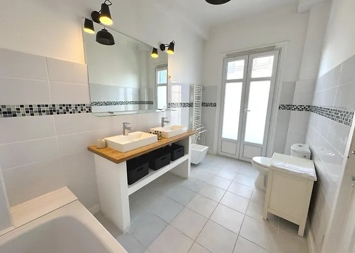 Panoramic Sea Front Cote D Azur Apartman Nizza