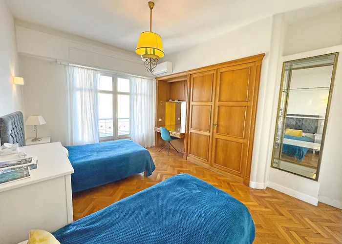 Panoramic Sea Front Cote D Azur Nizza